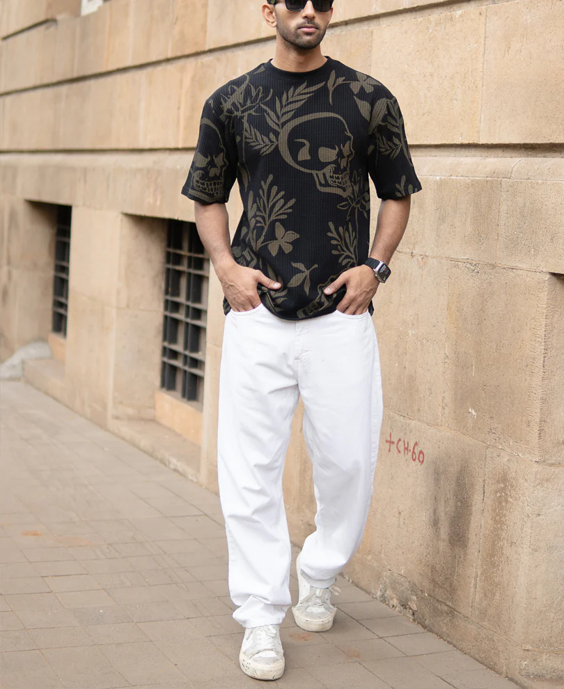 Black Skull Print T-Shirt - Image 6
