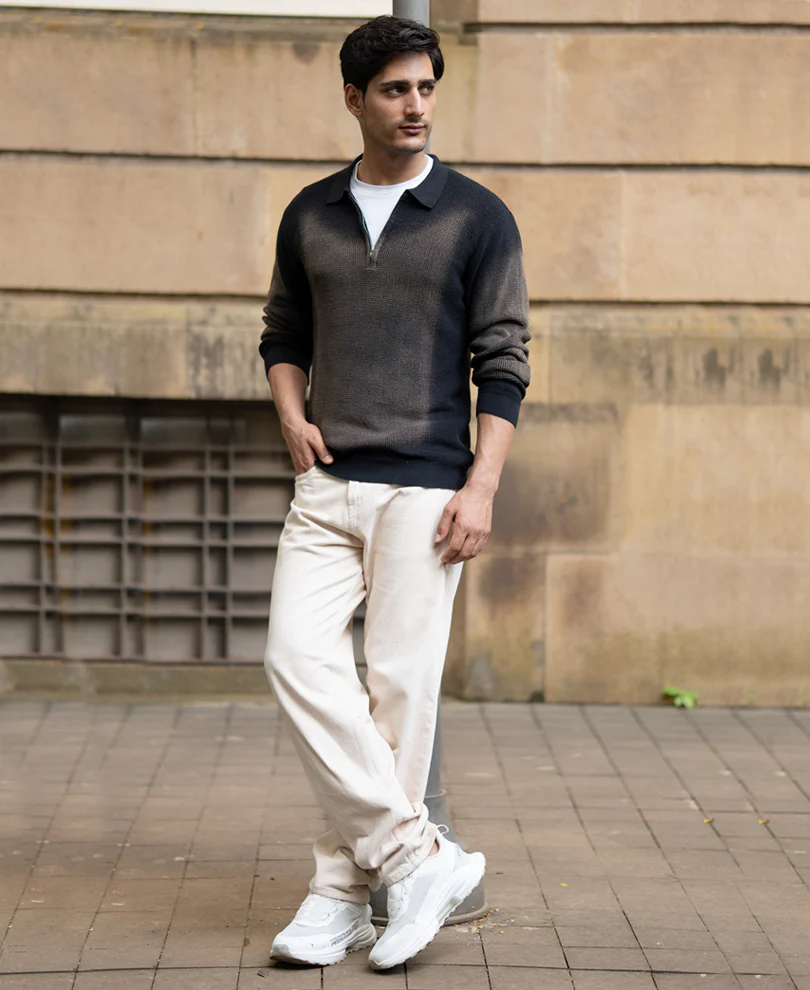 Black Sprayed Zipper Neck Sweater - Image 7