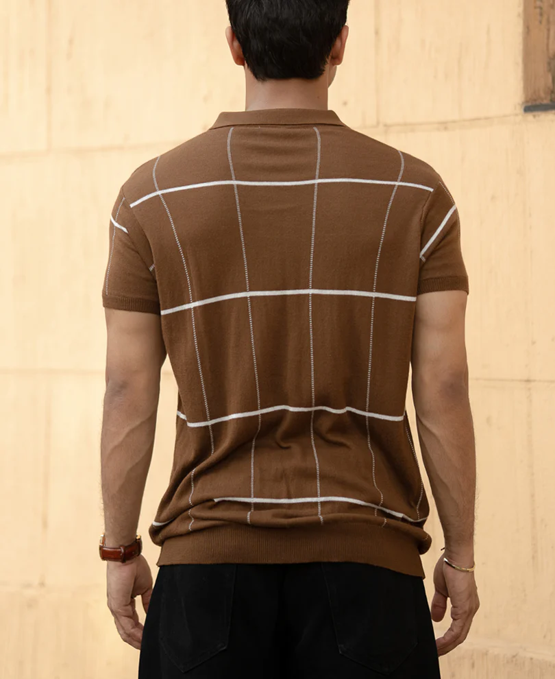 Brown Knitted Checks T-Shirt - Image 5