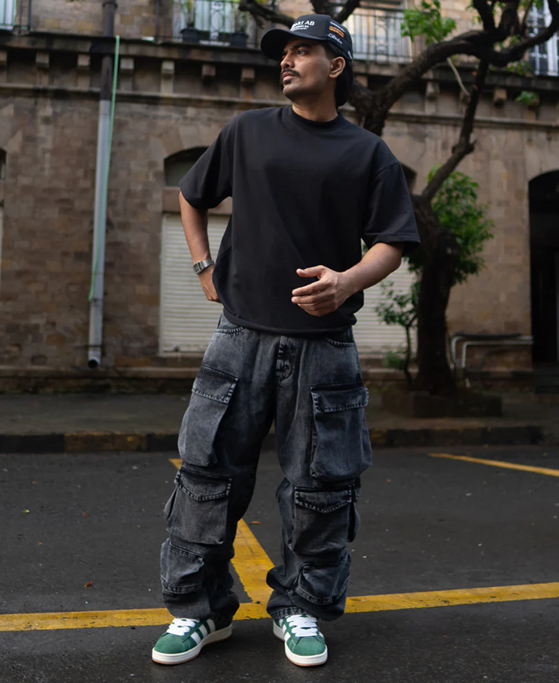 Carbon Black Baggy Fit Cargo Pockets Denim Jeans - Image 7