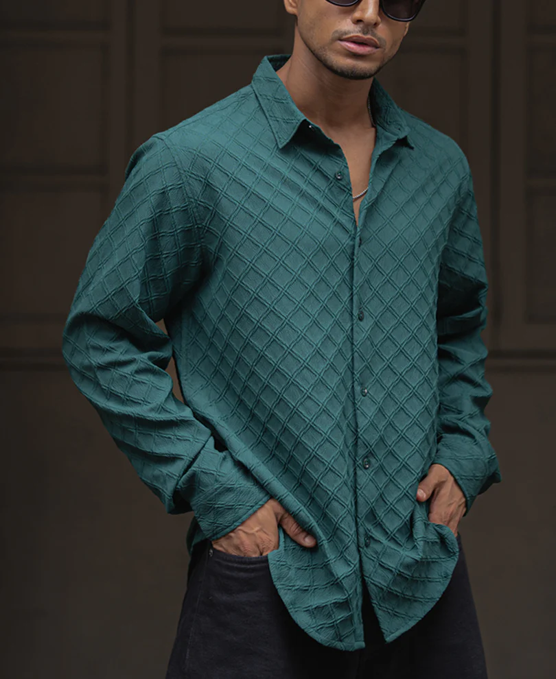 Green Plain Structured Regular Fit Full Sleeves Shirt - Image 2