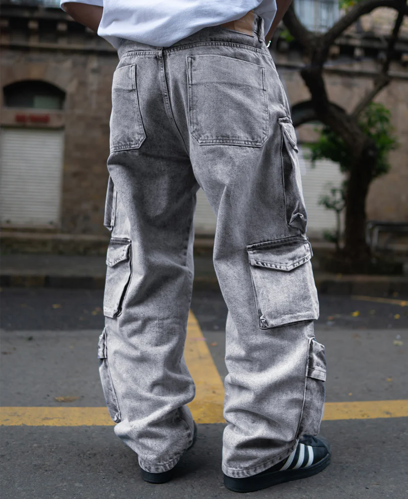 Grey Multi Pockets Baggy Fit Cargo Denim Jeans - Image 4