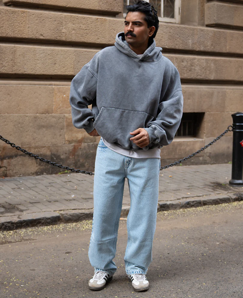 Light Blue Washed Baggy Jeans - Image 6