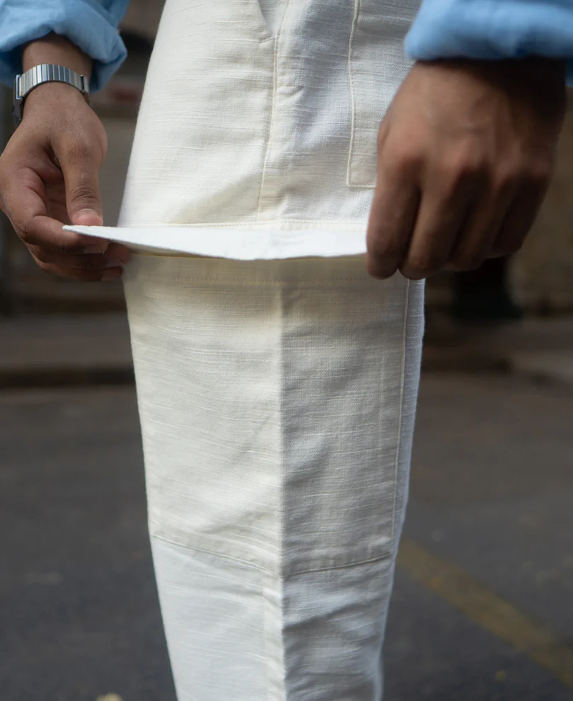 Off-White Structured Cotton Cargo Pant - Image 4
