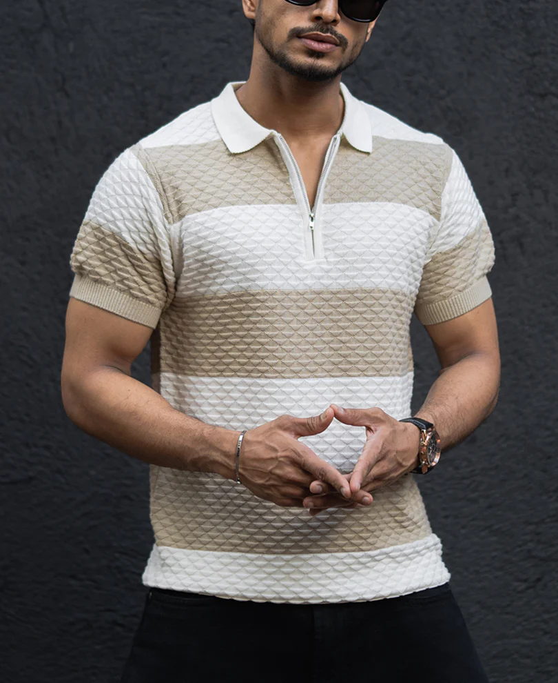 Off White Structured Striped Regular Half Sleeves T Shirt - Image 3