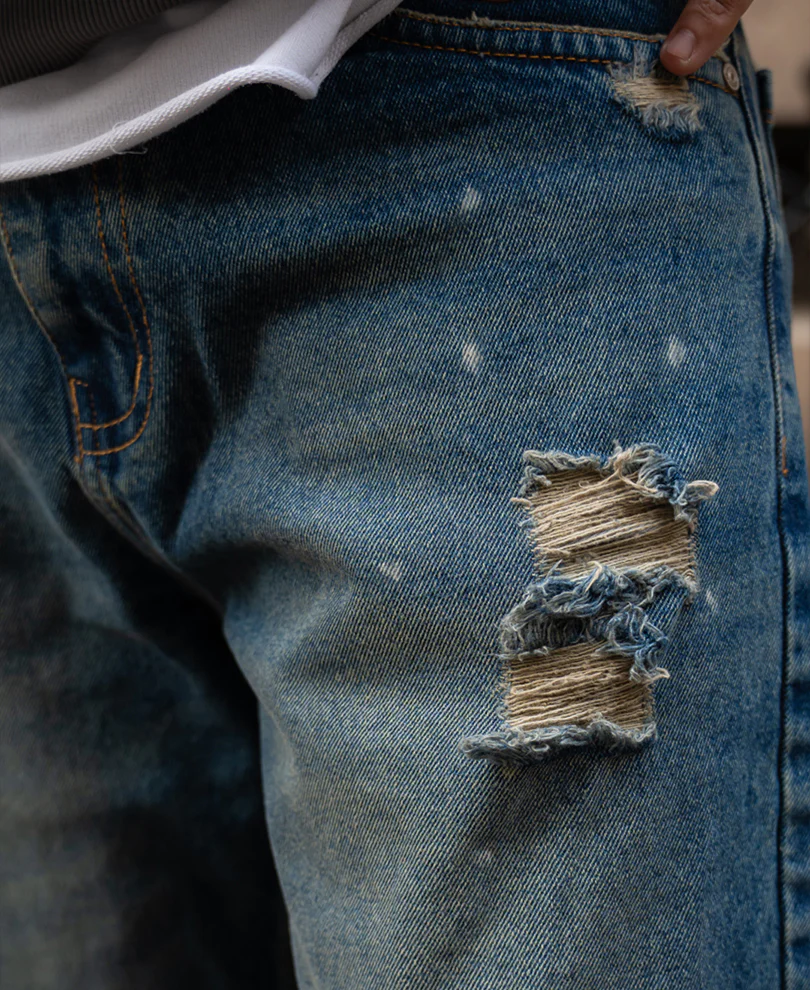 Vintage Blue Distressed Jeans - Image 4