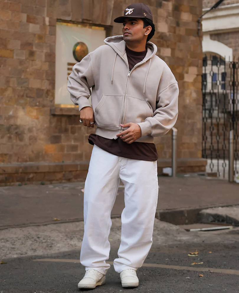 White Denim Solid Baggy Fit Jeans - Image 6