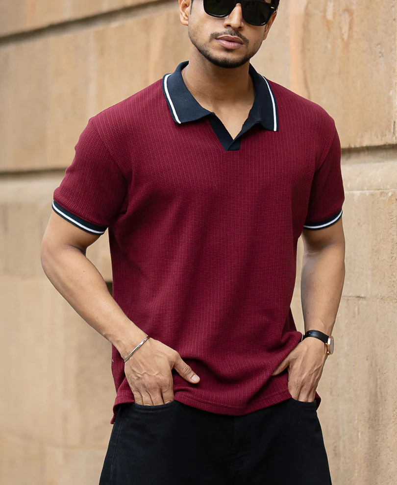 Wine Contrast Collar T-Shirt